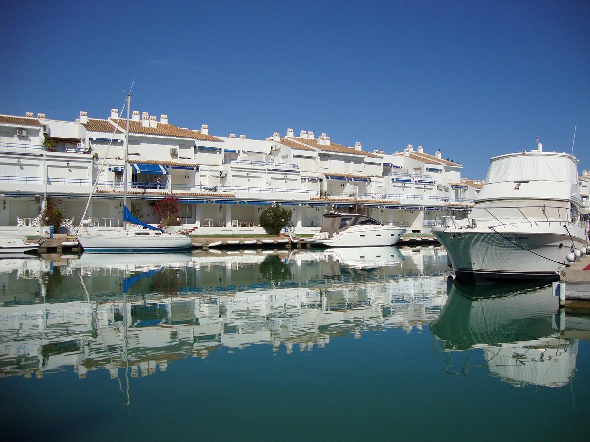 Apartamentos El Puerto 3000 Alcossebre Kültér fotó